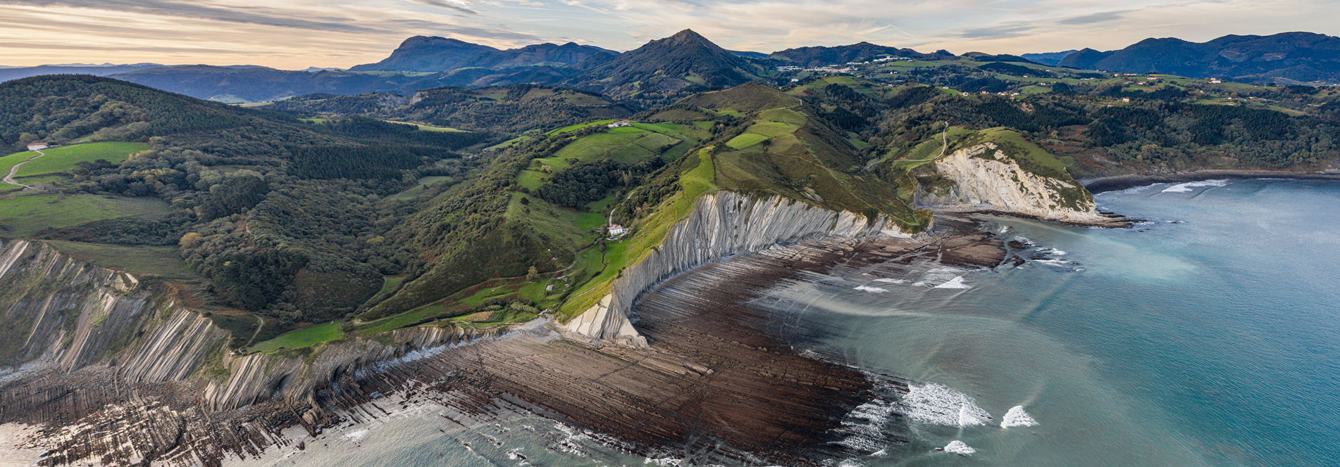 Stay at rural house Haitzalde and explore the Basque coast and its natural environment