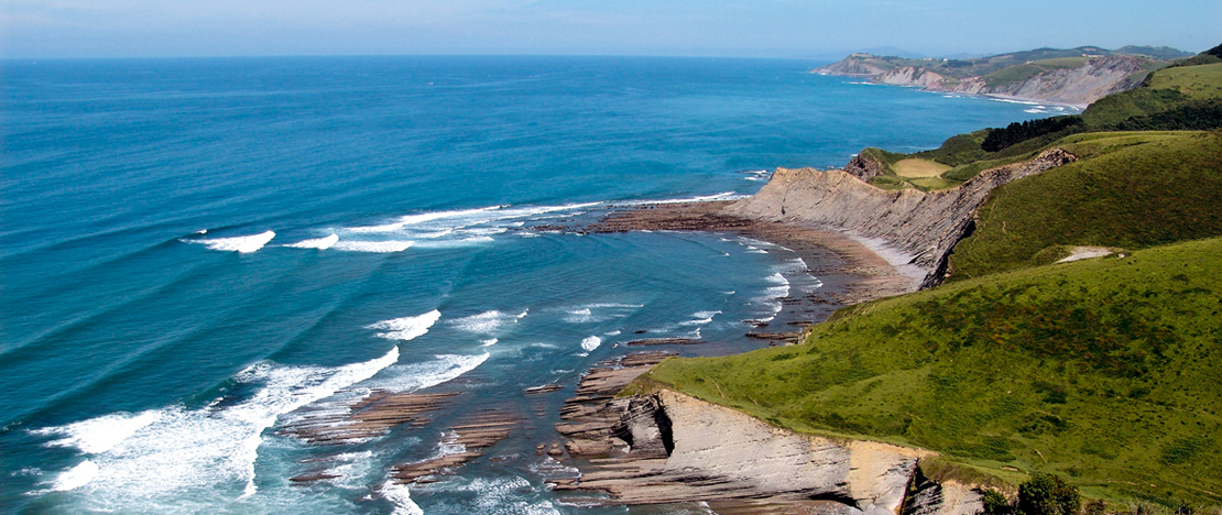 Stay at rural house Haitzalde and explore the Basque coast and its natural environment