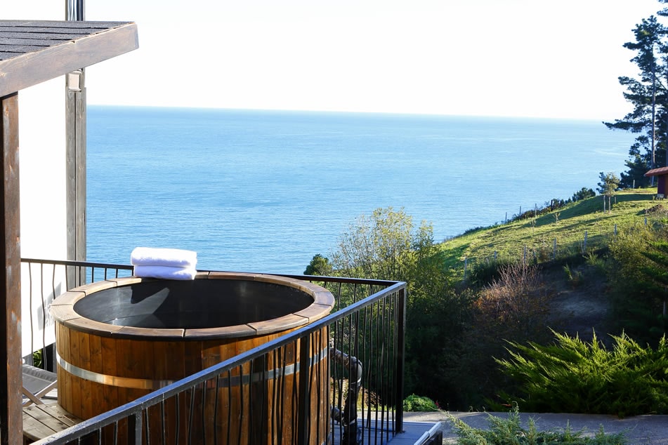 Our Wellness SPA exclusive for our clients is a complete circuit of sauna, hamman and Nordic bath with sea views